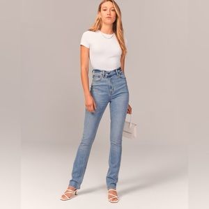 Abercrombie Ultra High Rise 90s Slim Straight Jean (size 2-26W)